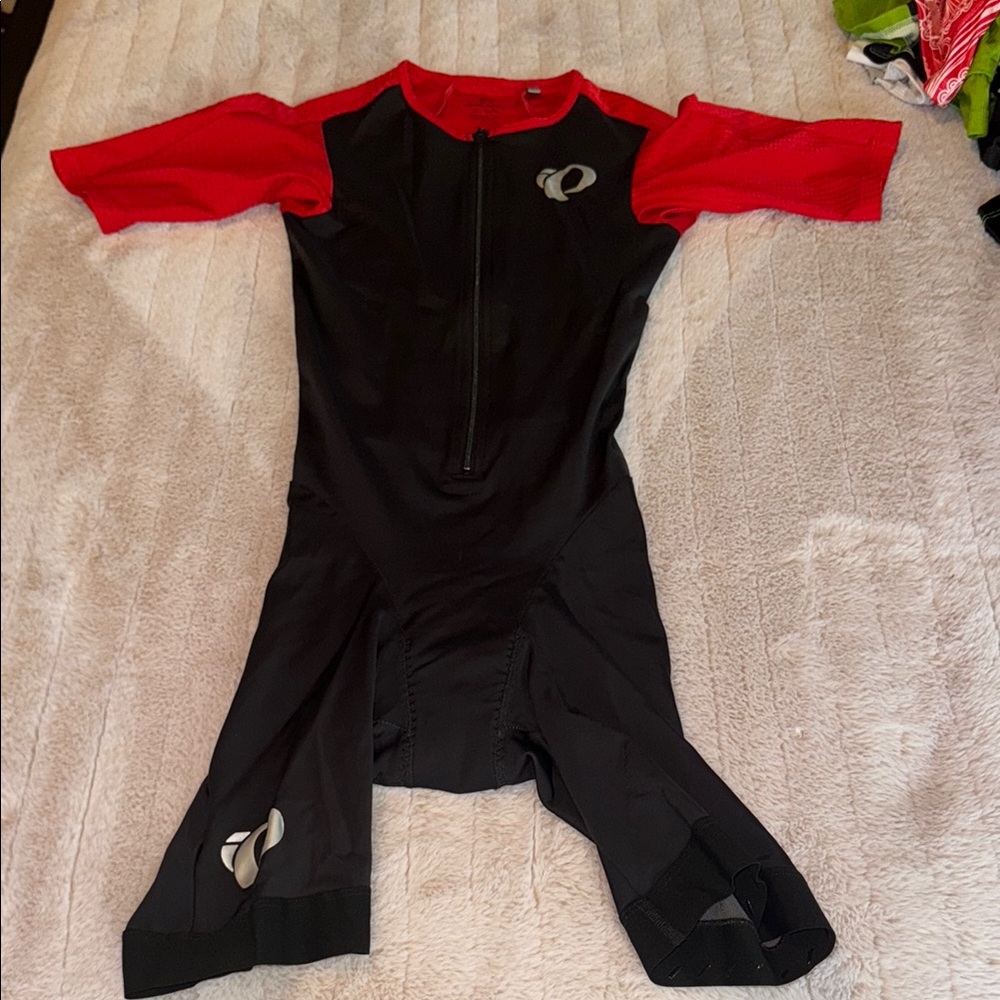 Pearl Izumi Elite Red and Black Triathlon Suit trisuit skinsuit short sleeve